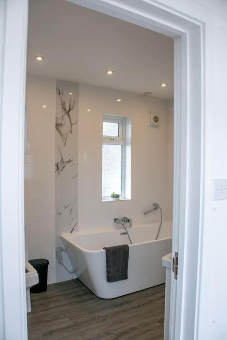 Stylish Retreat In Leigh-On-Sea Apartman Southend-on-Sea Kültér fotó