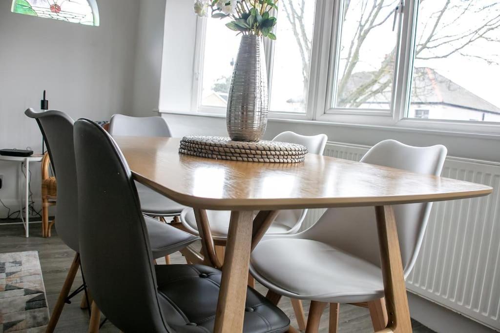 Stylish Retreat In Leigh-On-Sea Apartman Southend-on-Sea Kültér fotó