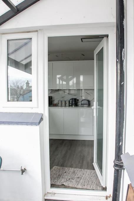 Stylish Retreat In Leigh-On-Sea Apartman Southend-on-Sea Kültér fotó
