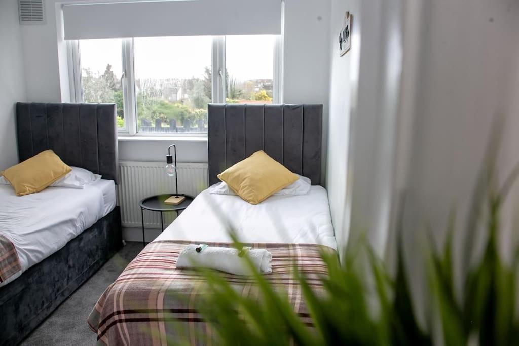 Stylish Retreat In Leigh-On-Sea Apartman Southend-on-Sea Kültér fotó